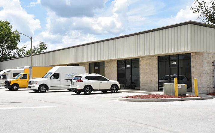 Pictures of Retail property located at 3603D - 3605B Commerce Blvd, Kissimmee, FL 34741 for lease - image #1