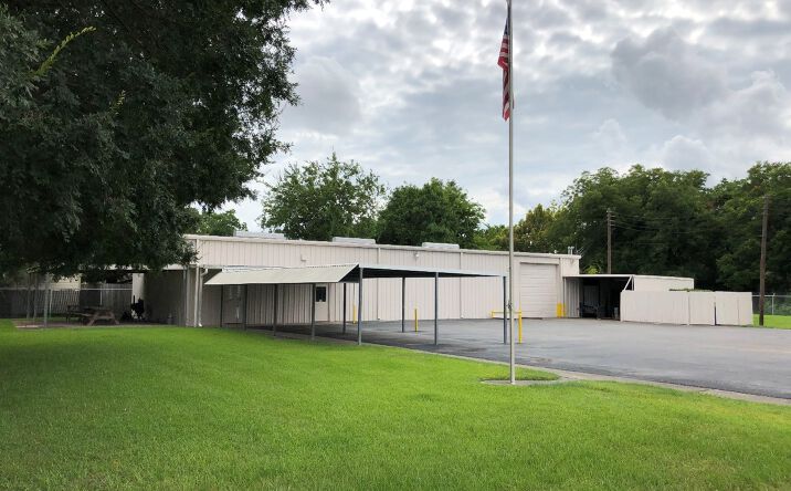Pictures of Industrial property located at 13906 Packard St, Houston, TX 77055 for lease - image #1