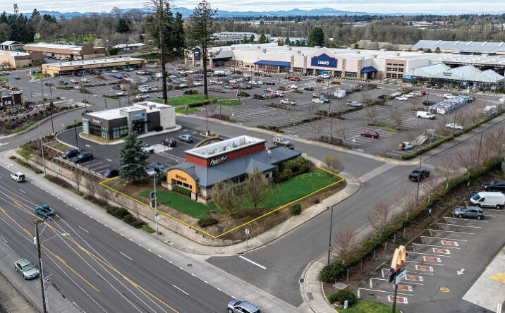 Pictures of Restaurant property located at 3577 W 11th Ave, Eugene, OR 97402 for lease - image #1