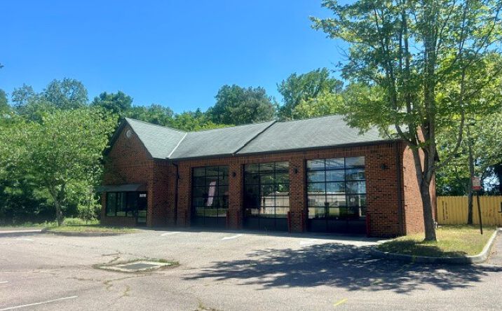 Pictures of Retail, Restaurant property located at 9215 Quioccasin Rd, Richmond, VA 23229 for lease - image #1