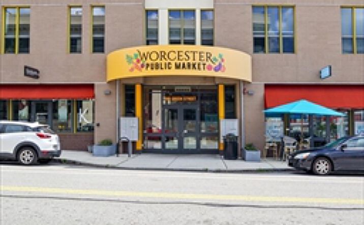 Pictures of Retail property located at 160 Green St, Worcester, MA 01605 for lease - image #1