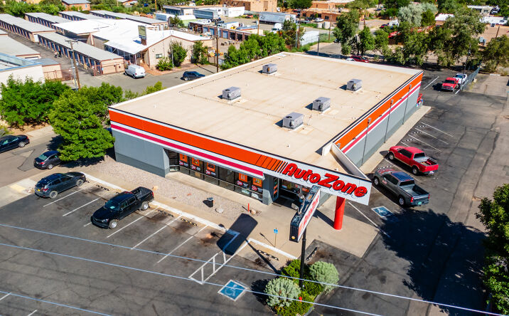 Pictures of Retail property located at 2505 Cerrillos Rd, Santa Fe, NM 87505 for lease - image #1
