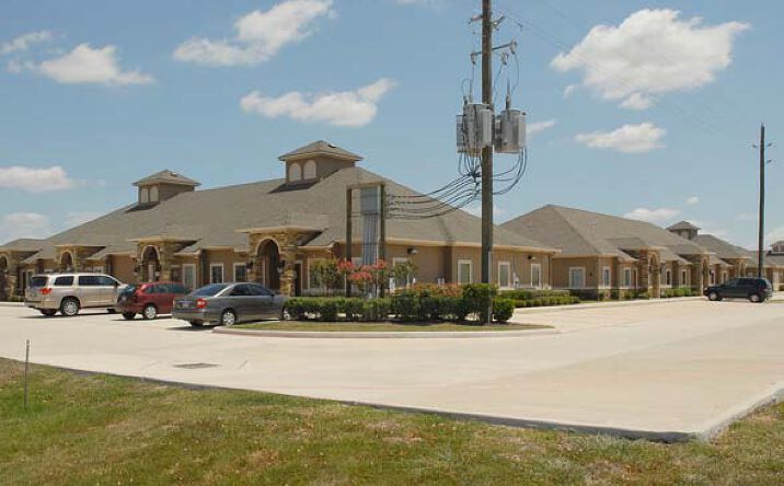 Pictures of Office property located at 12234 Shadow Creek Pkwy, Bldg. 5, Suite 110, Pearland, TX 77584 for lease - image #1