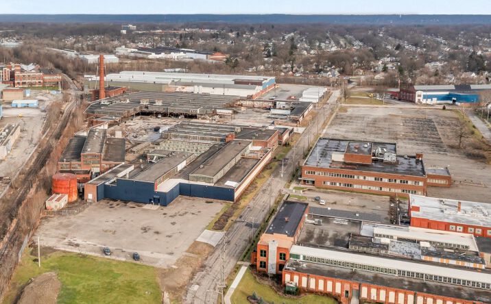 Pictures of Industrial property located at 310-408 Dana, 650 Griswold, Warren, OH 44483 for lease - image #1