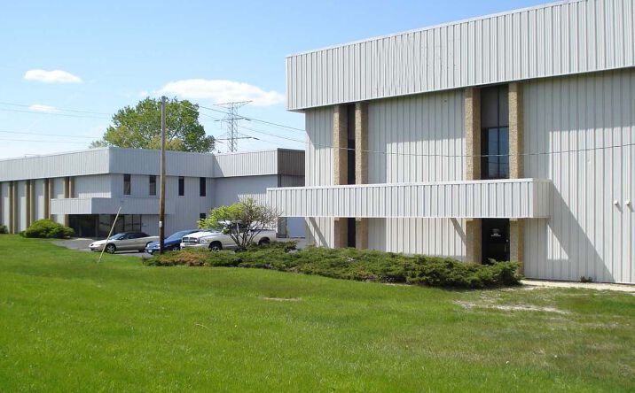 Pictures of Industrial property located at 19775 Sommers Dr, Brookfield, WI 53045 for lease - image #1
