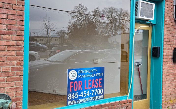 Pictures of Retail property located at 6 Lagrange Ave, Poughkeepsie, NY 12603 for lease - image #1