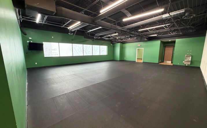 Pictures of Office property located at 1701 American Blvd E, Bloomington, MN 55425 for lease - image #1