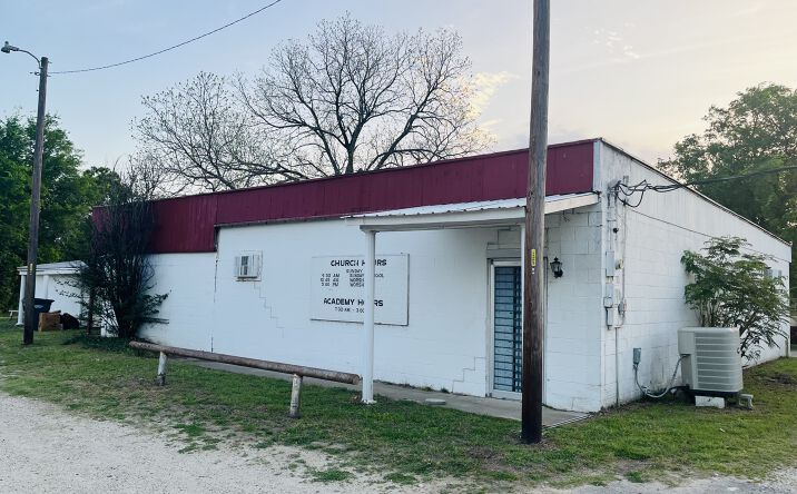 Pictures of Restaurant, Industrial, Retail property located at 11558 Farm to Market Road 751, Quinlan, TX 75474 for lease - image #1