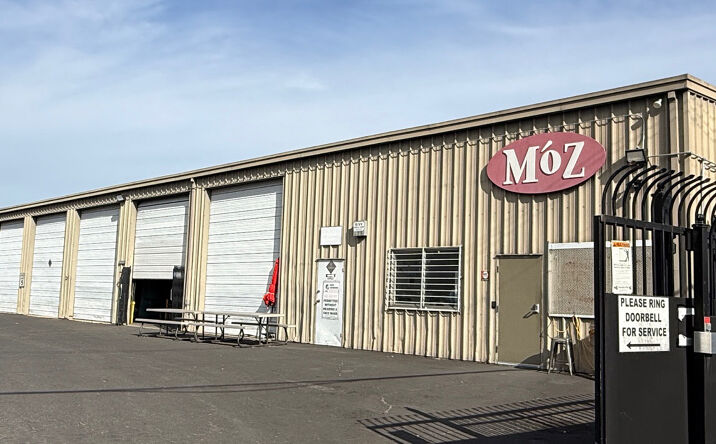Pictures of Industrial property located at 711 Kevin Ct, Oakland, CA 94621 for lease - image #1