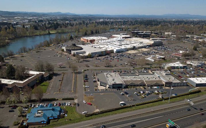 Pictures of Retail, Land property located at 1003 Valley River Way, Eugene, OR 97401 for lease - image #1