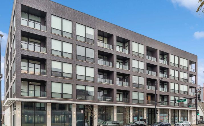 Pictures of Retail property located at 1700 N Western Ave, Chicago, IL 60647 for lease - image #1