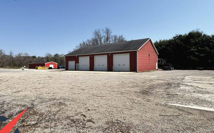 Pictures of Industrial property located at 217 Parkview Ave, Elkhart, IN 46514 for lease - image #1