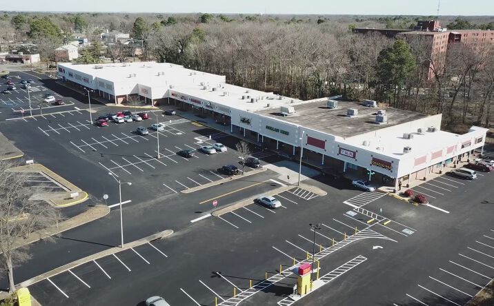 Pictures of Retail, Office property located at 6315 Jahnke Rd, Richmond, VA 23225 for lease - image #1