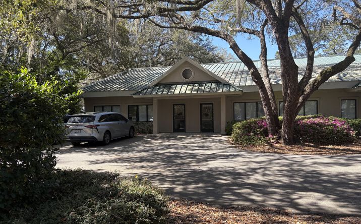Pictures of Office, Industrial property located at 35 Capital Dr, Hilton Head Island, SC 29926 for lease - image #1