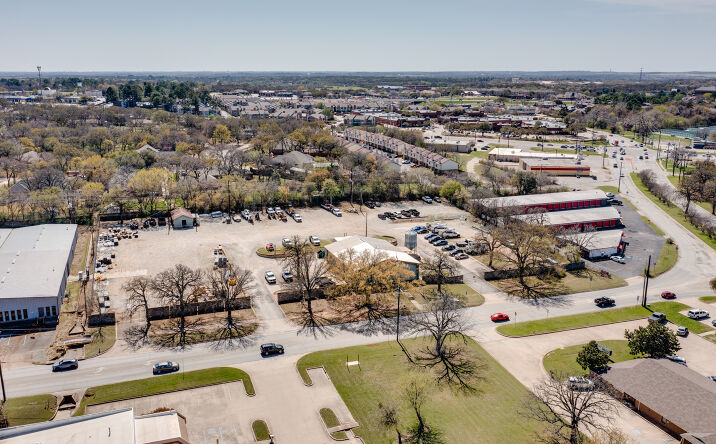 Pictures of Industrial property located at 1012 Shady Oaks Dr., Denton, TX 76205 for lease - image #1