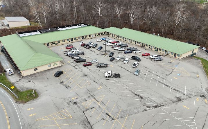 Pictures of Retail, Office property located at 6 Oliver Rd, Uniontown, PA 15401 for lease - image #1