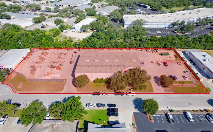 Pictures of Industrial property located at 16119 College Oak, San Antonio, TX 78249 for lease - image #1