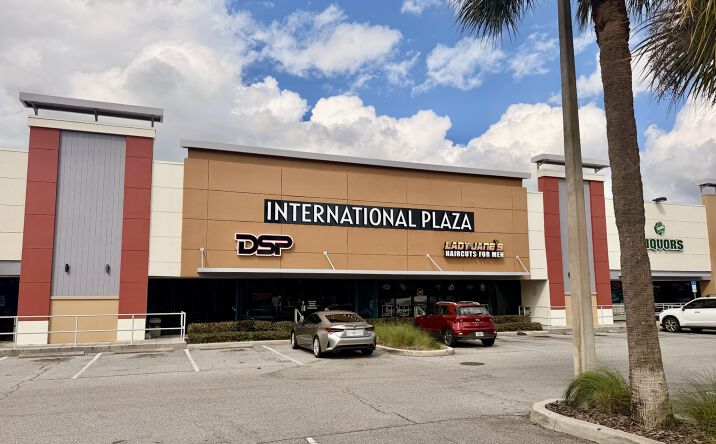 Pictures of Retail property located at 11551 University Blvd, Orlando, FL 32817 for lease - image #1