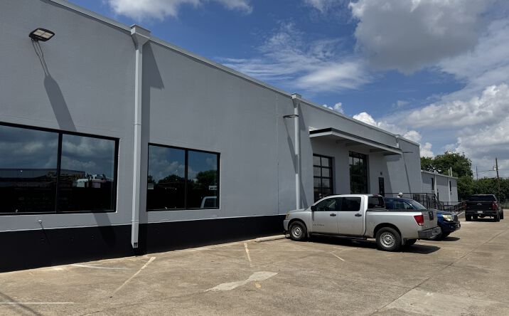 Pictures of Office, Industrial property located at 4745 Vicksburg St, Dallas, TX 75207 for lease - image #1