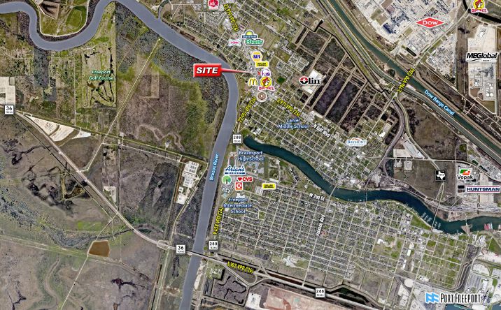 Pictures of Retail property located at 1208 N Brazosport Blvd, Freeport, TX 77541 for lease - image #1