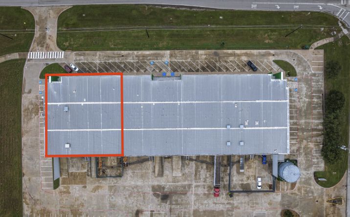 Pictures of Industrial property located at 11810 W Fairmont Pkwy, La Porte, TX 77571 for lease - image #1