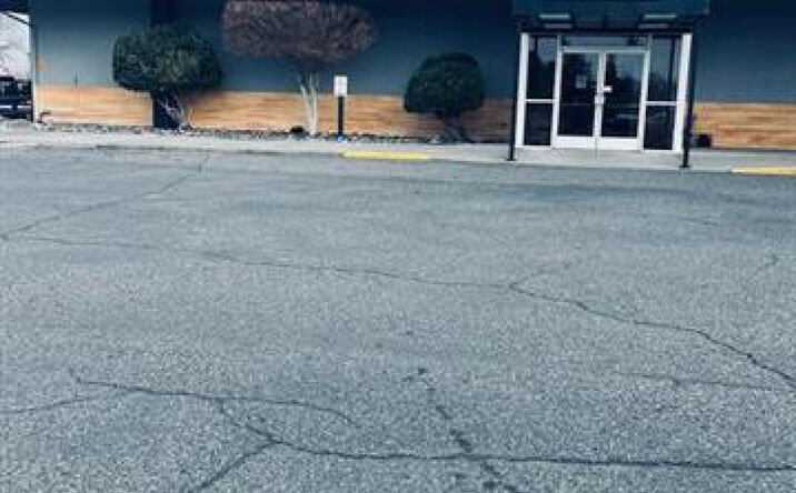Pictures of Retail, Industrial, Restaurant property located at 50 Comstock, Richland, WA 99352 for lease - image #1