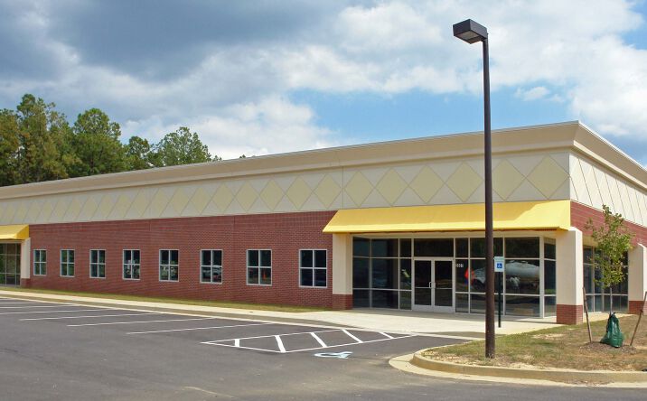 Pictures of Office, Industrial property located at 2001 Techpark Pl, Sandston, VA 23150 for lease - image #1