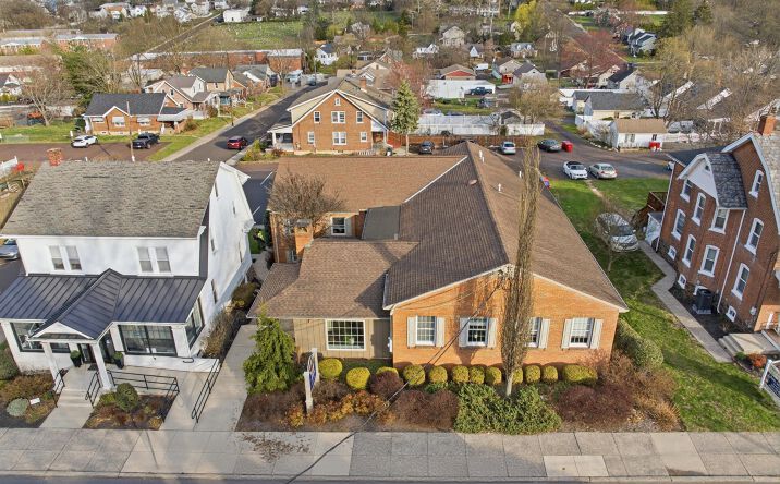 Pictures of Office property located at 307 E Broad St, Souderton, PA 18964 for lease - image #1