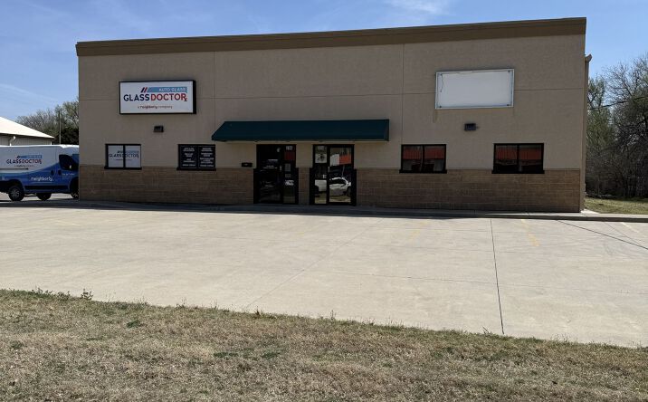 Pictures of Industrial property located at 204 N West St, Wichita, KS 67203 for lease - image #1