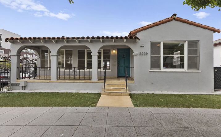 Pictures of Retail, Office property located at 2220 India St, San Diego, CA 92101 for lease - image #1