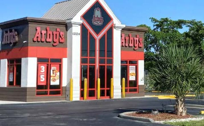 Pictures of Retail property located at 12126 S Cleveland Ave, Fort Myers, FL 33907 for lease - image #1
