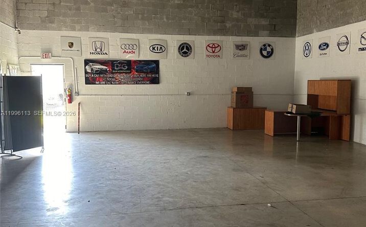 Pictures of Industrial property located at 12450 NW 38th Ave # A12450, Opa-Locka, FL 33054 for lease - image #1