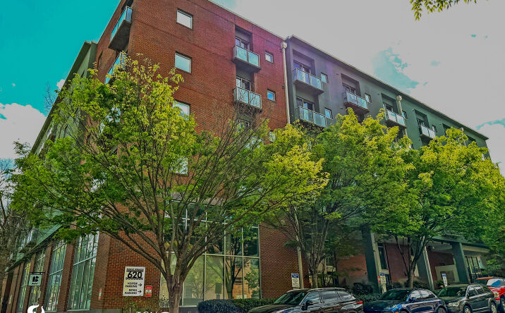 Pictures of Office property located at 620 Glen Iris Dr NE, Atlanta, GA 30308 for lease - image #1