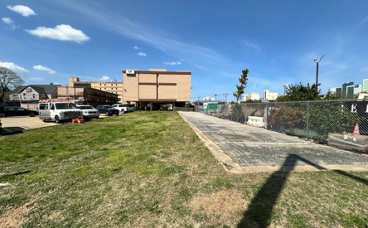 Pictures of Land property located at 307 20th St, Virginia Beach, VA 23451 for lease - image #1