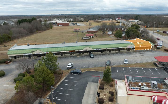 Pictures of Retail property located at 417 S Buncombe Rd, Greer, SC 29650 for lease - image #1