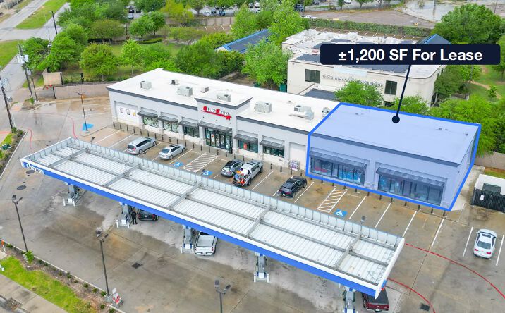 Pictures of Retail property located at 6015 Long Dr, Houston, TX 77087 for lease - image #1