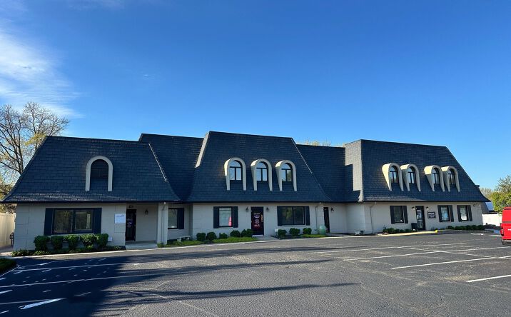 Pictures of Office, Retail property located at 7015 E Central Ave, Wichita, KS 67206 for lease - image #1