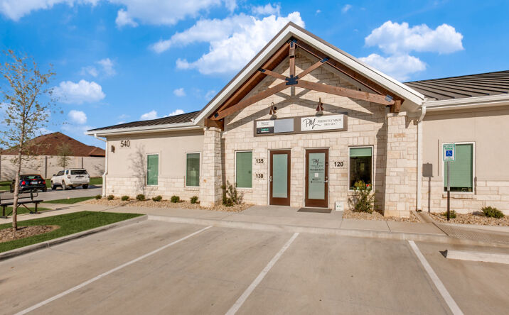 Pictures of Office property located at 540 W Frontier Pkwy, Prosper, TX 75078 for lease - image #1