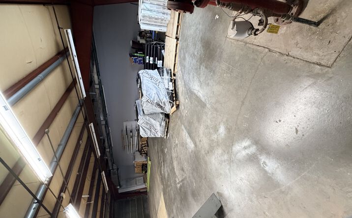 Pictures of Office, Industrial property located at 2901 Cascade Dr, Valparaiso, IN 46383 for lease - image #1