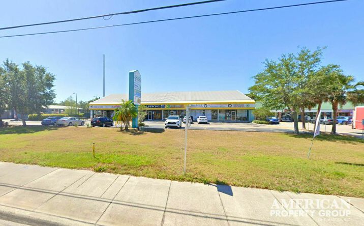 Pictures of Retail property located at 3232 Clark Rd, Sarasota, FL 34231 for lease - image #1