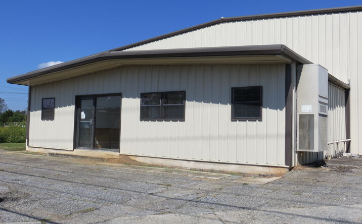 Pictures of Industrial property located at 632 Campbell St, Thomasville, GA 31792 for lease - image #1