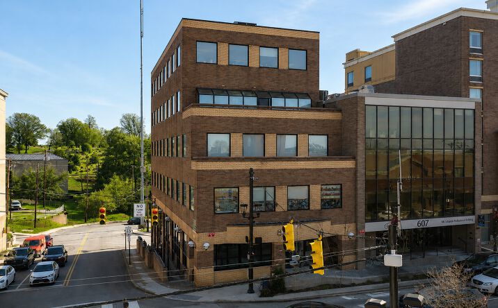 Pictures of Office, Retail property located at 603 Washington Rd, Pittsburgh, PA 15228 for lease - image #1