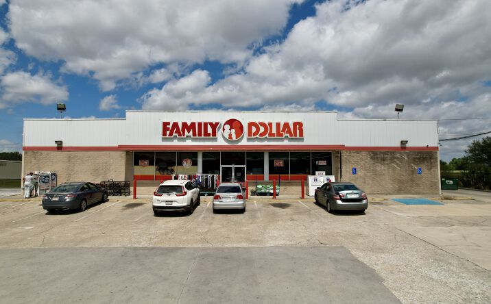Pictures of Retail, Industrial, Special Purpose property located at 1518 Veterans Memorial Dr, Erath, LA 70533 for lease - image #1