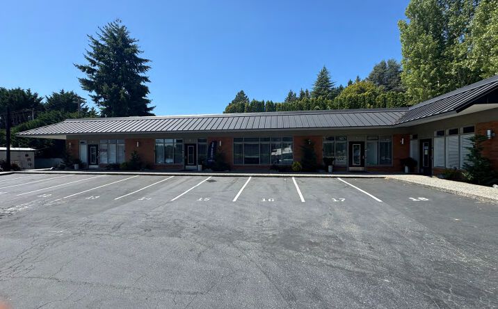 Pictures of Office property located at 6610 NE 181st St, Kenmore, WA 98028 for lease - image #1