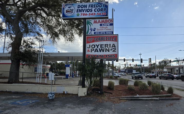 Pictures of Restaurant, Retail property located at 4411 N Armenia Ave, Tampa, FL 33603 for lease - image #1