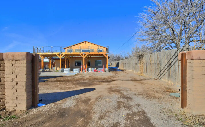 Pictures of Retail, Office, Industrial property located at 5065 Corrales Rd, Corrales, NM 87048 for lease - image #1