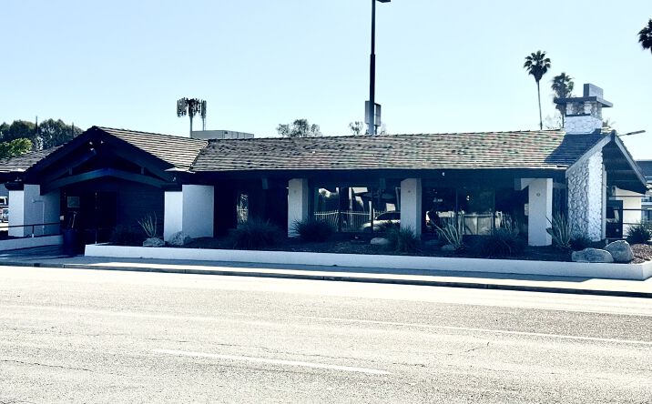 Pictures of Restaurant property located at 955 Oak St, Bakersfield, CA 93304 for lease - image #1