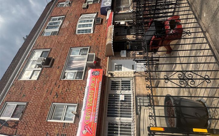 Pictures of Office, Retail property located at 96th Street and 40th Road 96th Street, New York, NY 11368 for lease - image #1