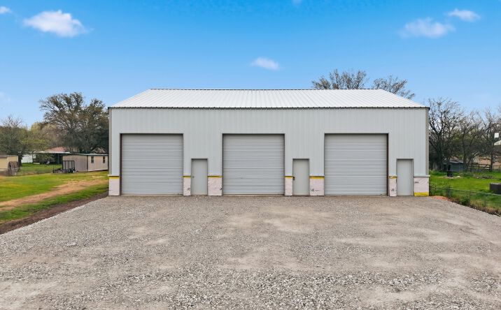 Pictures of Industrial property located at 193 S Katy Rd, Elm Mott, TX 76640 for lease - image #1