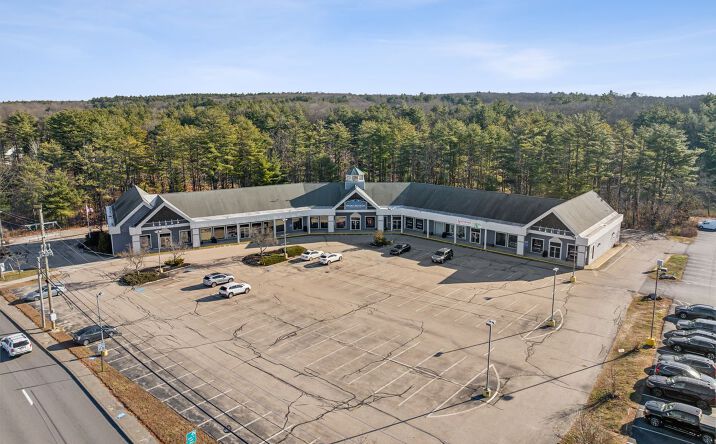 Pictures of Retail property located at 360 US-1, Kittery, ME 03904 for lease - image #1